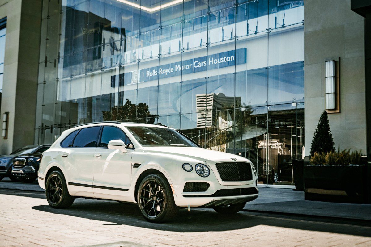 Bentley Bentayga Glacier White Rental Houston